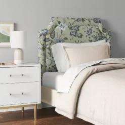 Twin Charlie Notched Border Stick-on-the-Wall Dorm Headboard USB - Threshold™